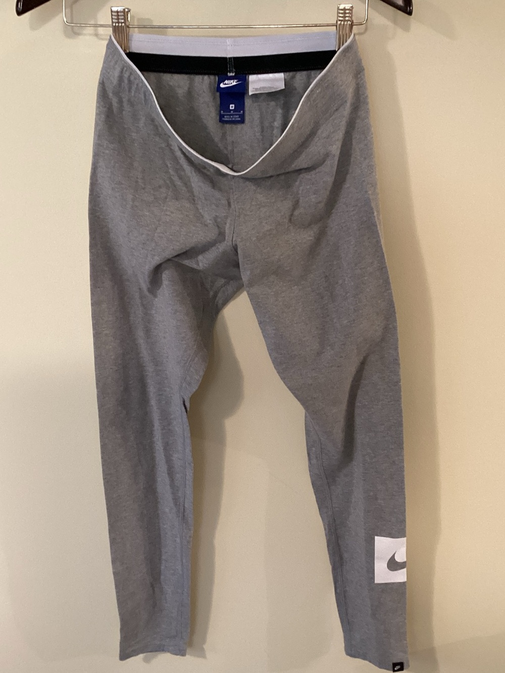 Nike Gray Women’s Logo Leggings